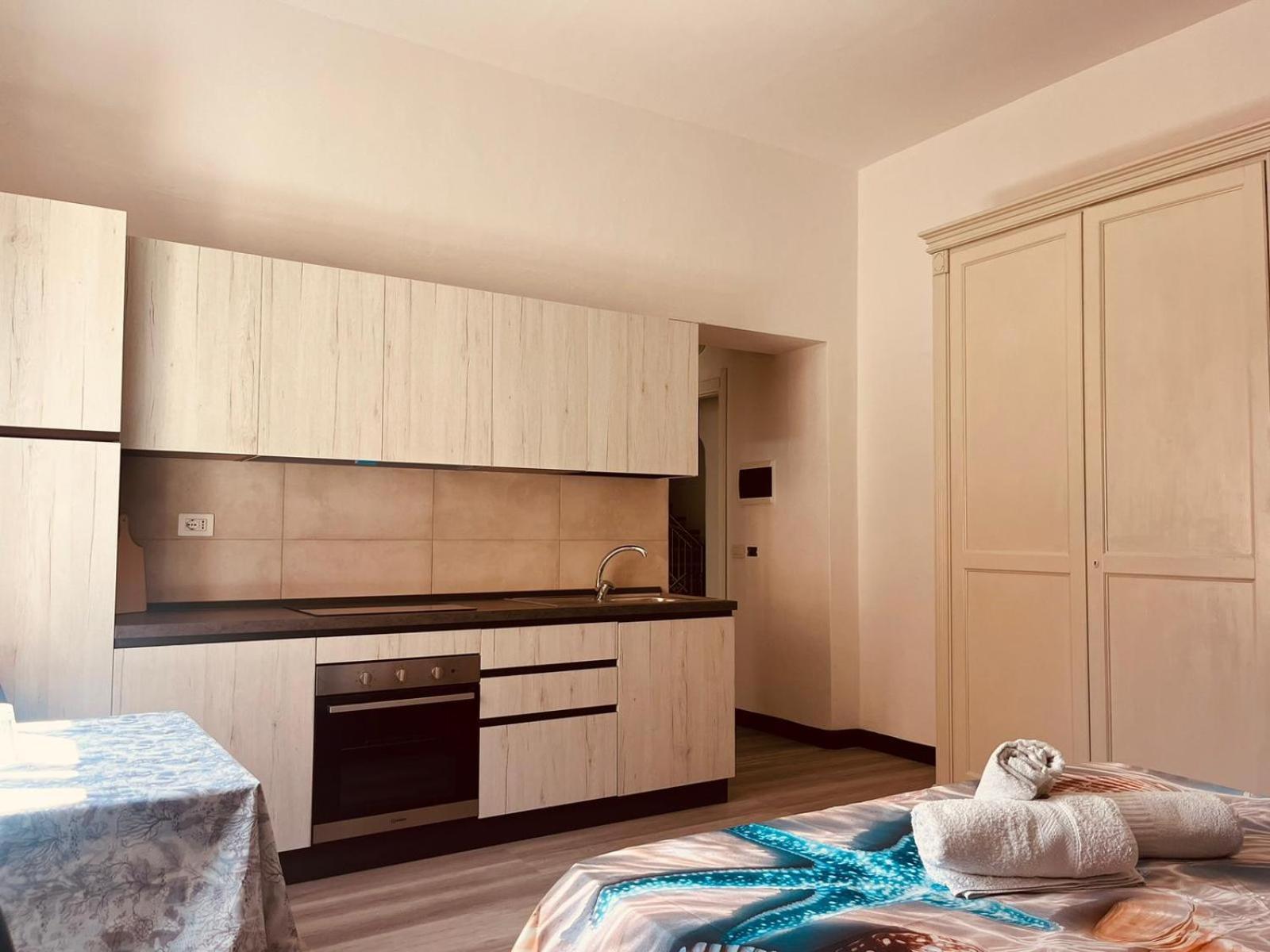 The Square Apartment Orosei Exterior photo