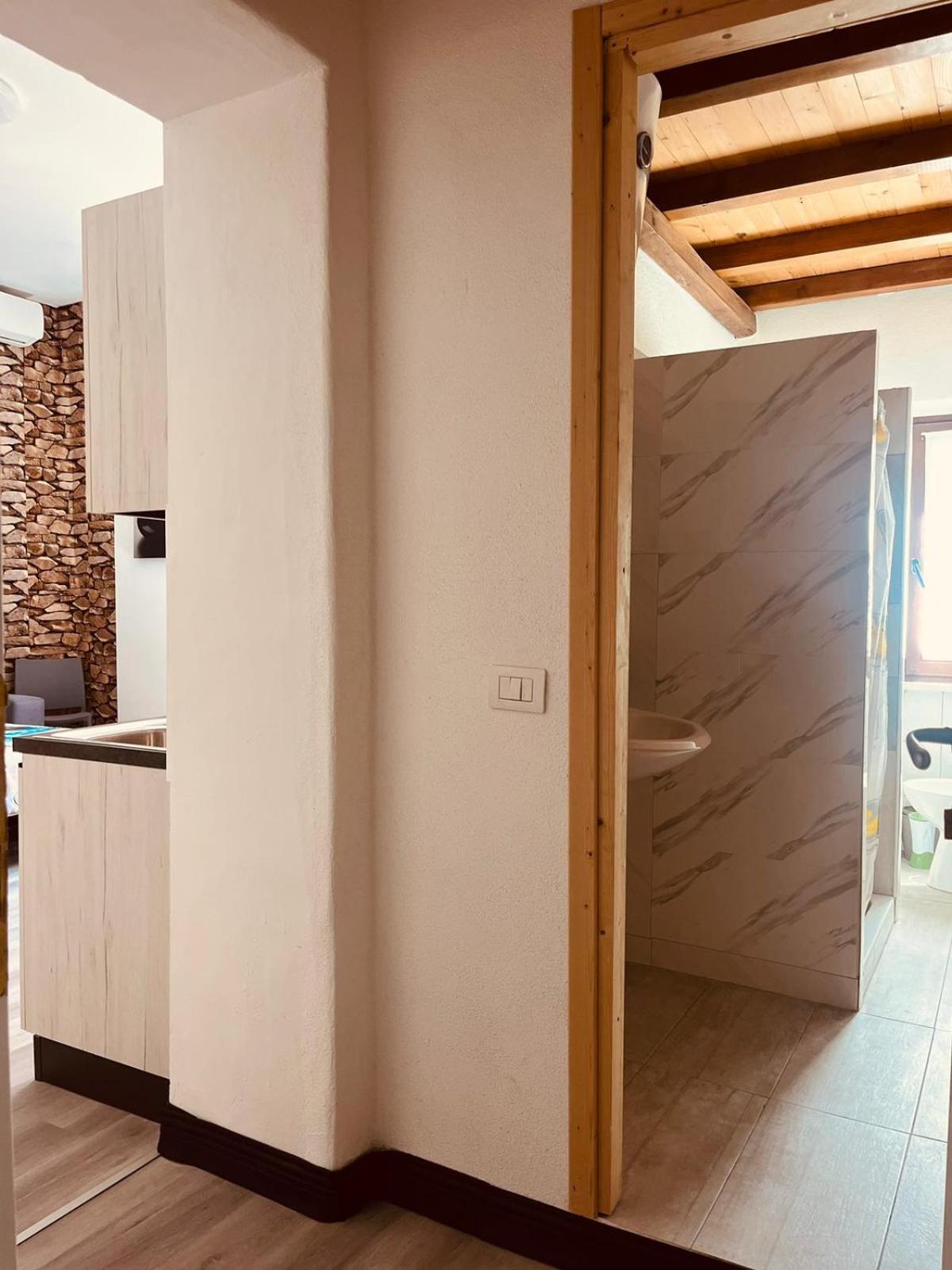 The Square Apartment Orosei Exterior photo